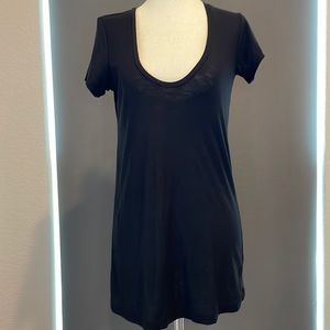 JAMES PERSE black scoop neck standard tee